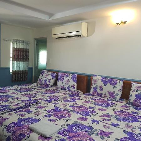 Van Thanh Dat Hotel Ho Chi Minh-stad Buitenkant foto