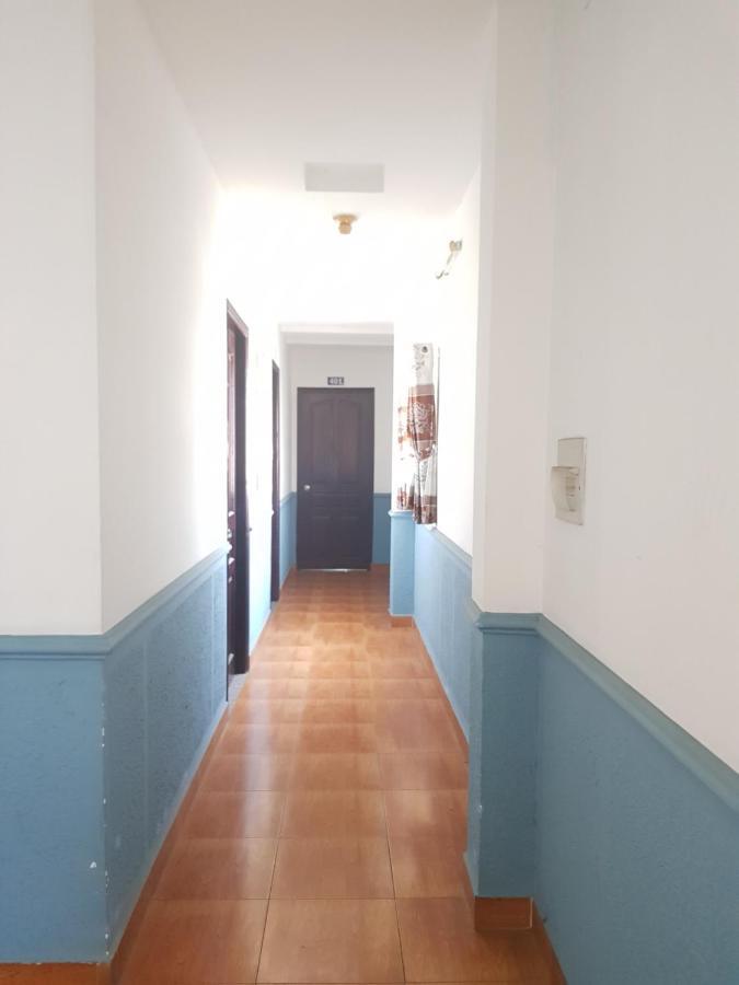 Van Thanh Dat Hotel Ho Chi Minh-stad Buitenkant foto